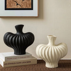 Plastic art imitation ceramic vase high-end decoration for living room desktop decoration